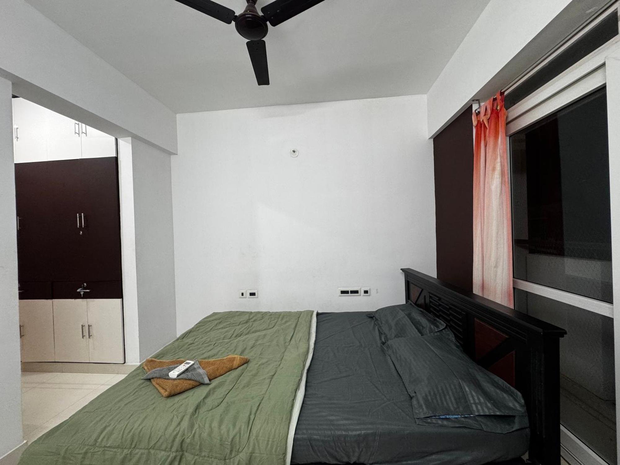 Anvy Pearl Suites Thiruvananthapuram Екстериор снимка